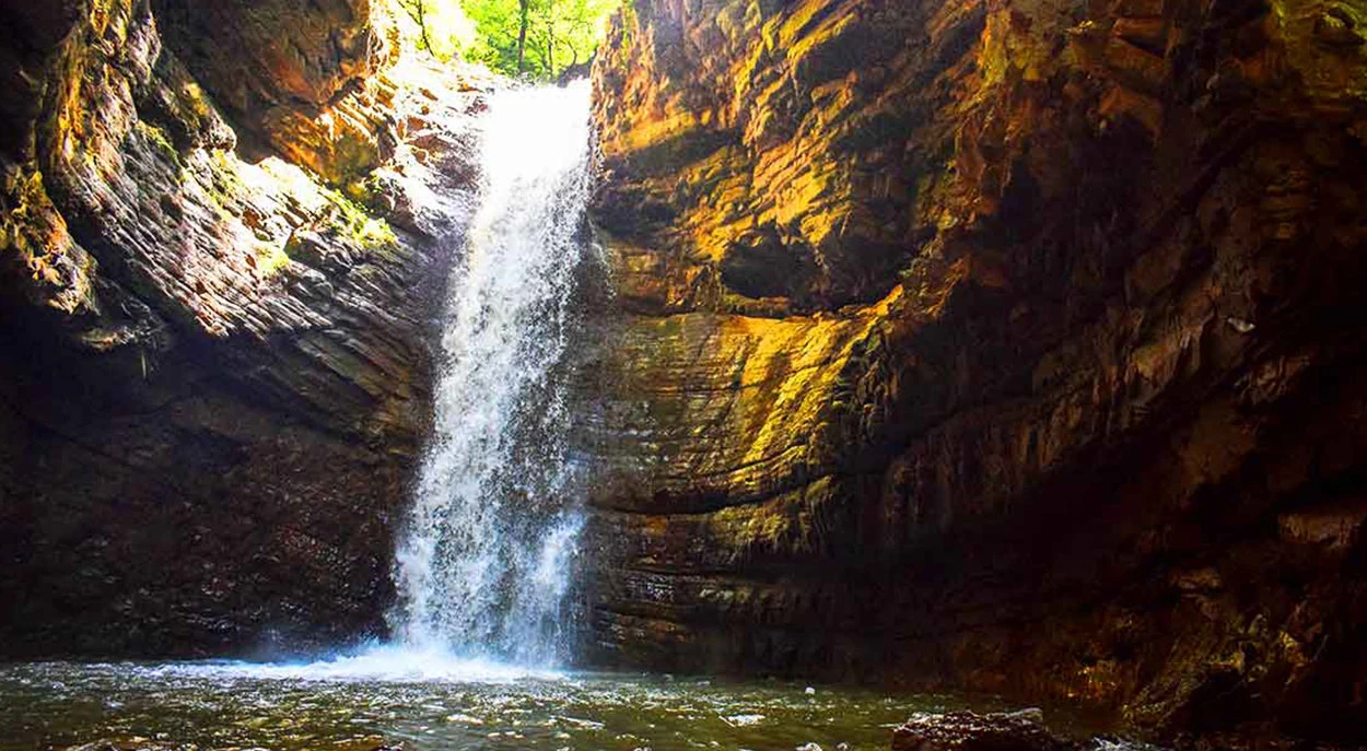 آبشار ویسادار رضوانشهر گیلان
