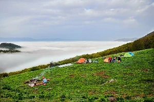 ییلاق آسمان سرا روستای گلدیان رودبار