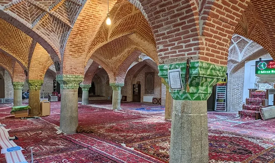 مسجد مجتهد یا 63 ستون تبریز