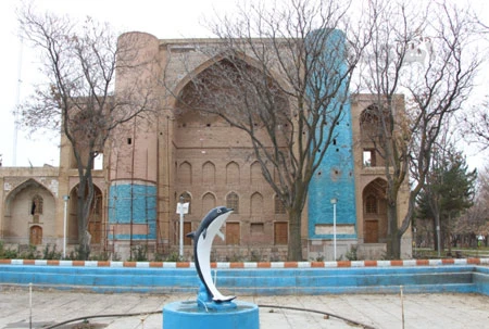 مقبره شیخ شهاب الدین اهری