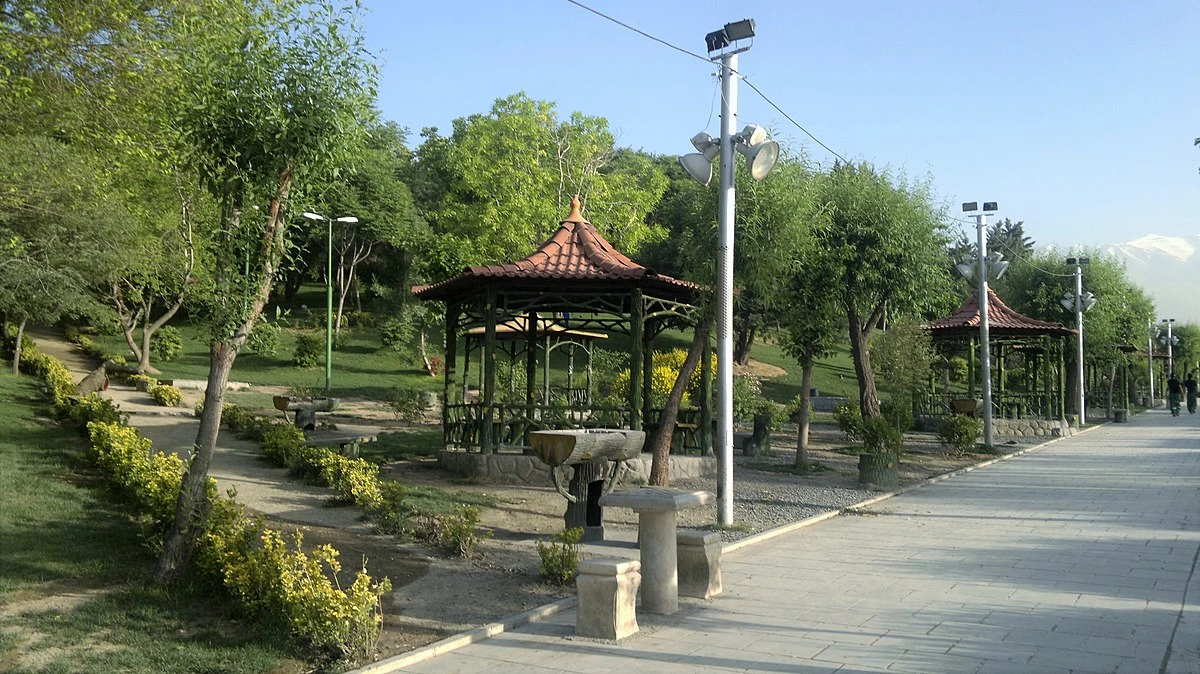 Tehran Taleghani Park