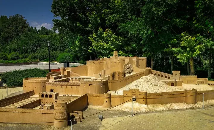 باغ موزه مینیاتور تهران