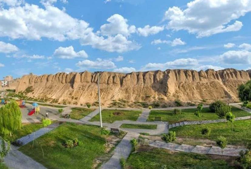 伊拉杰或加布里城堡，阿斯加拉巴德，瓦拉明，德黑兰