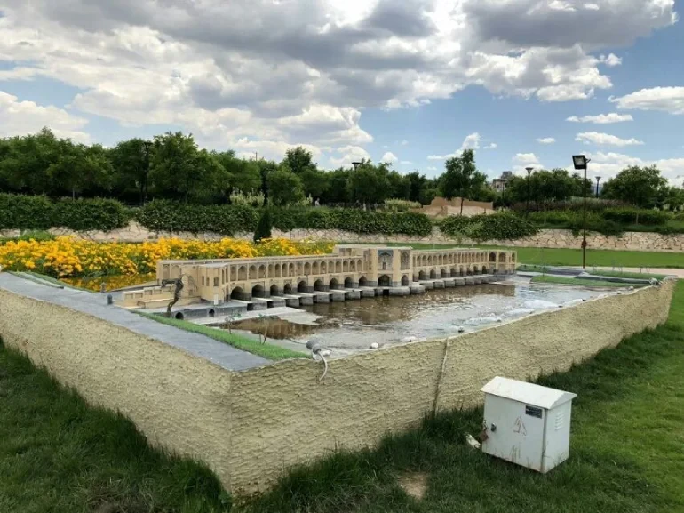 بوستان مینیاتوری مشهد