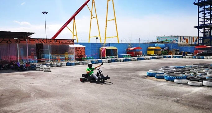 贾姆贾姆诺文卡丁车马什哈德