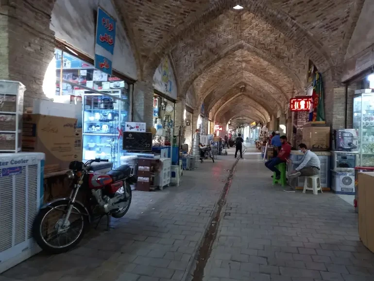 Bazar couvert de Nishapur