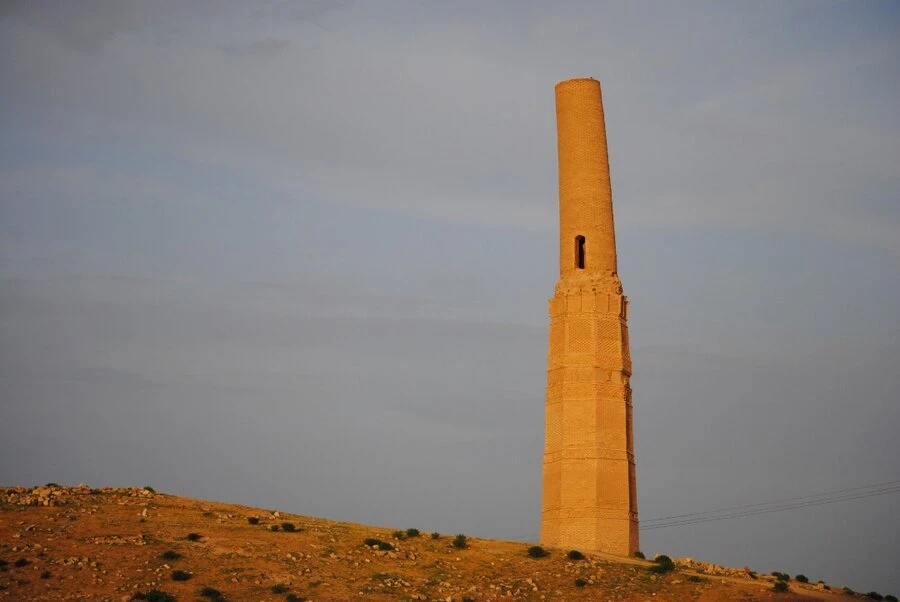 Мил Карат Тайбад