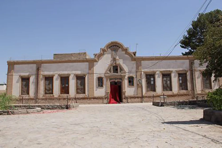 Haus Etemadi Abdolabad Mahvelat