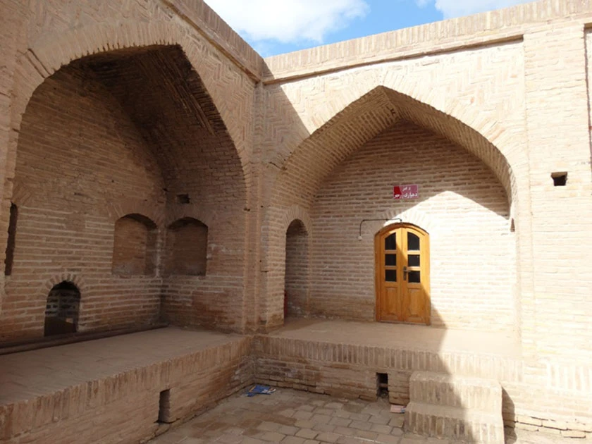 رباط زرمهرشادمهر