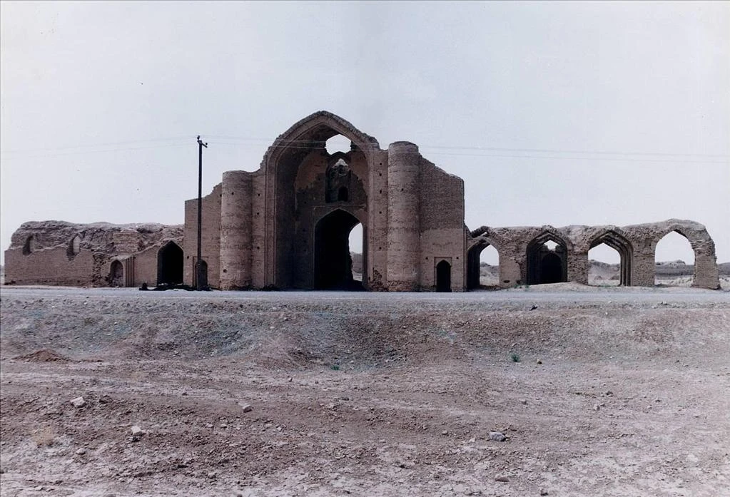 Aq Qaleh Historical Building of Naqab