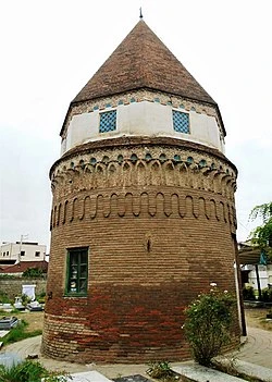 مقبره درویش فخرالدین موزیرج بابل