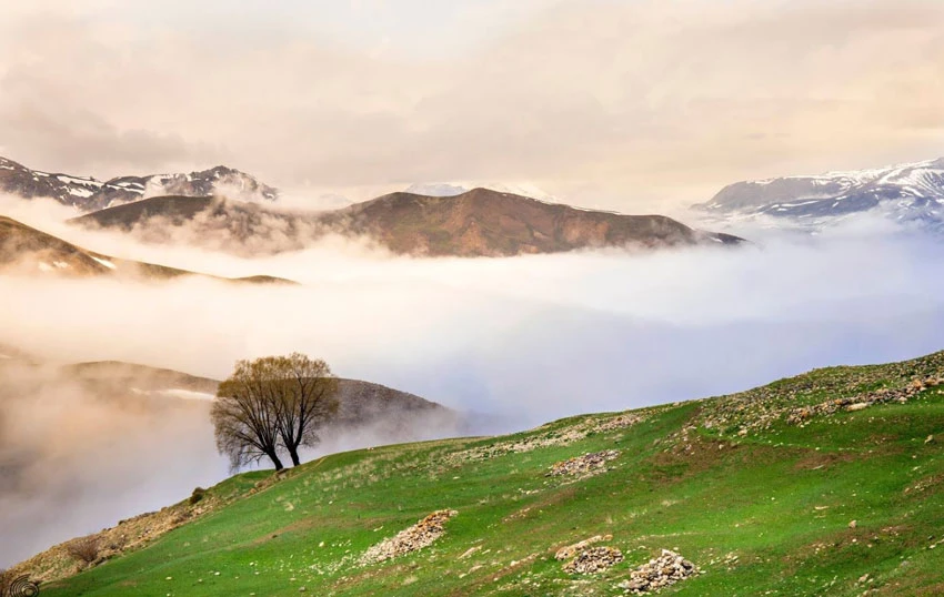 Azo-Ebene, Dorf Nova, Amol