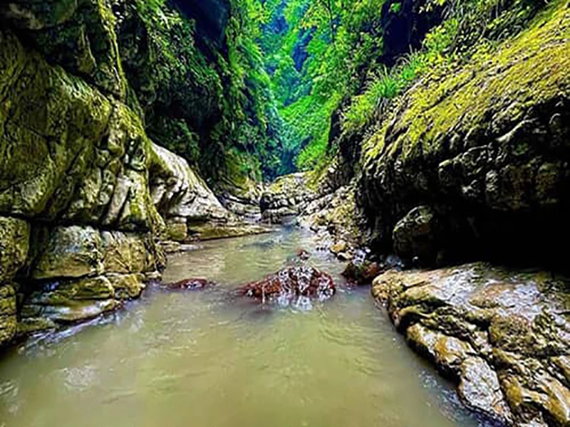Paradies-Schlucht Kalardasht Abbas Abad