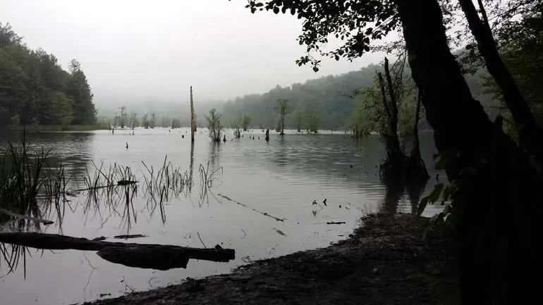 Lago de los Espíritus Nowshahr