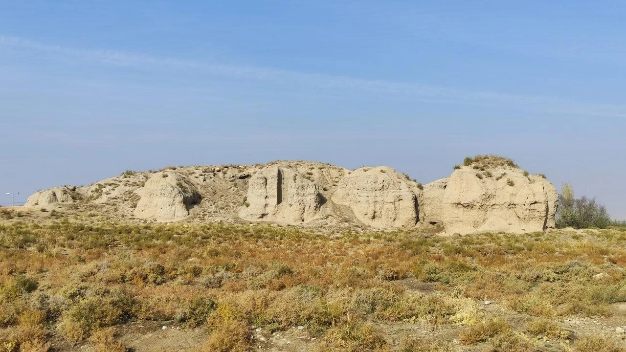 Colina antigua de Giyan Nahavand