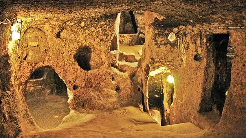 شهر زیر زمینی نوش آباد کاشان