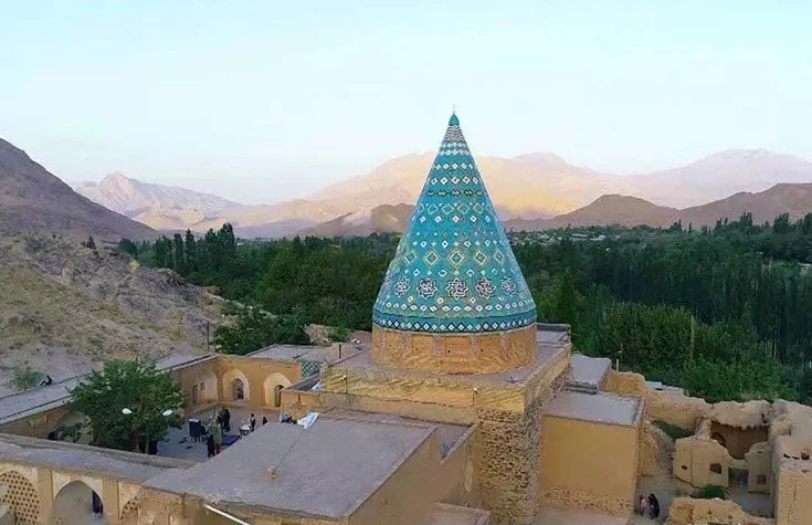 بقعة بابا أفضل مرق كاشان