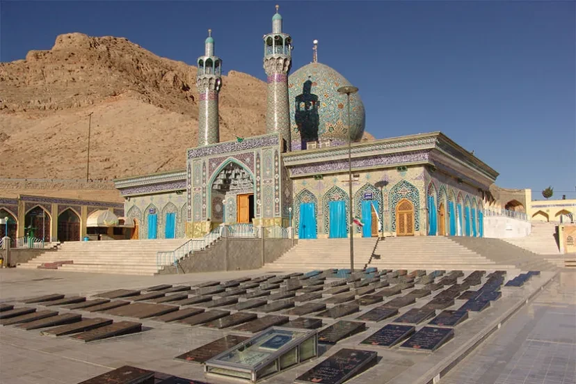 مقبره امام زاده شاه رضا شهرضا