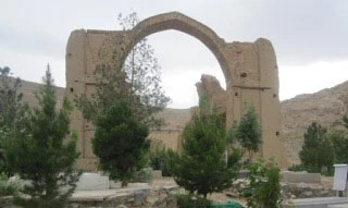 قبرستان بابا احمد سهر فیروزان فلاورجان