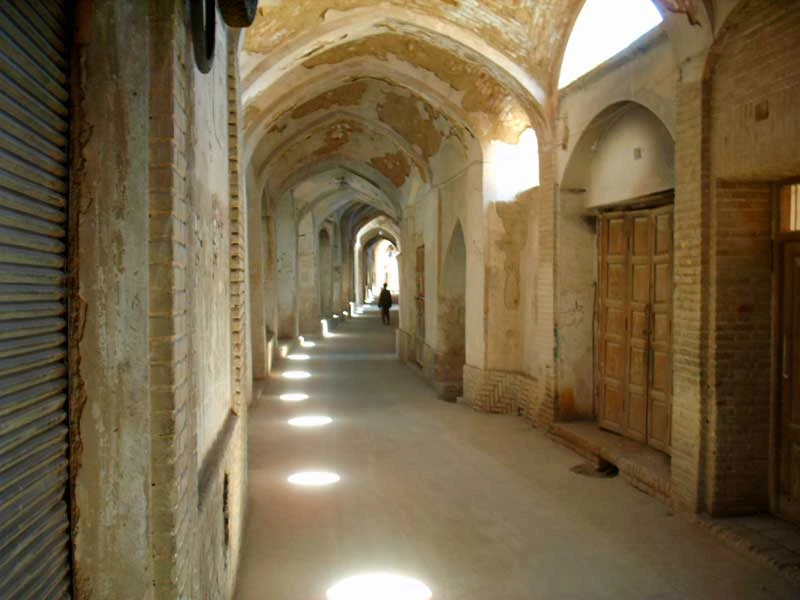 بازار تاریخی نائین