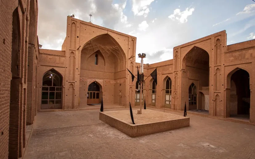 مسجد جامع زواره