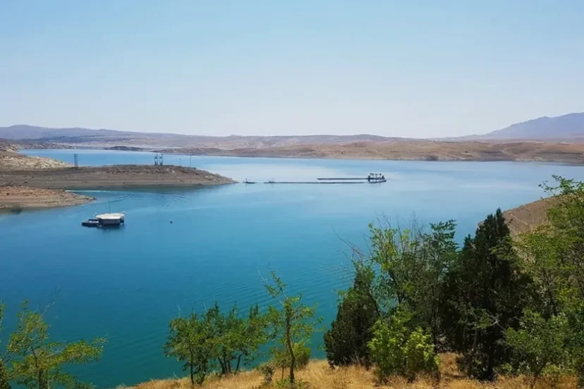 دهکده تفریحی گردشگری چادگان