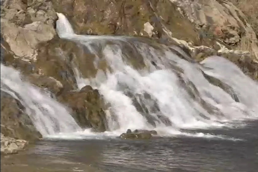 Водопад Ногхан Буин и Миандашт