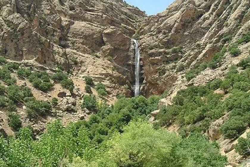 شلال بهرام بيگي، سيساخت، ياسوج