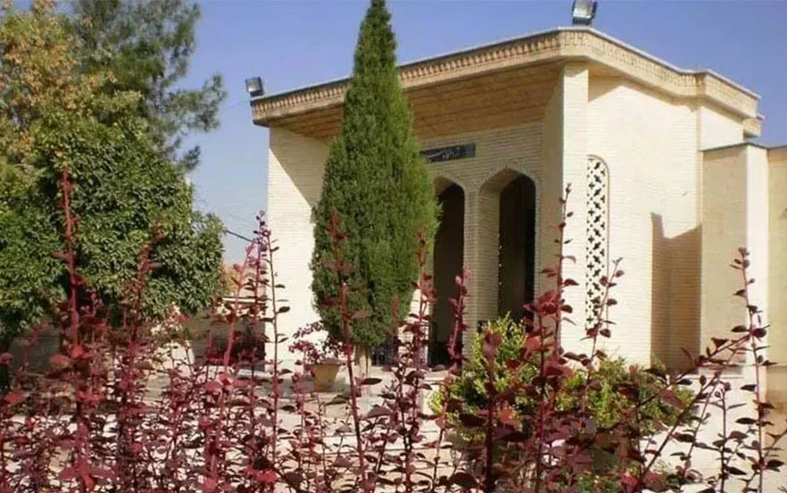 آرامگاه سیبویه بوشهر