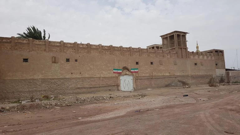 خانه گلبتان بندر کنگ