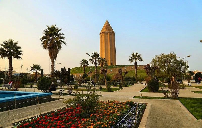 Turm von Gonbad-e Qabus Mil Gonbad-e Kavus