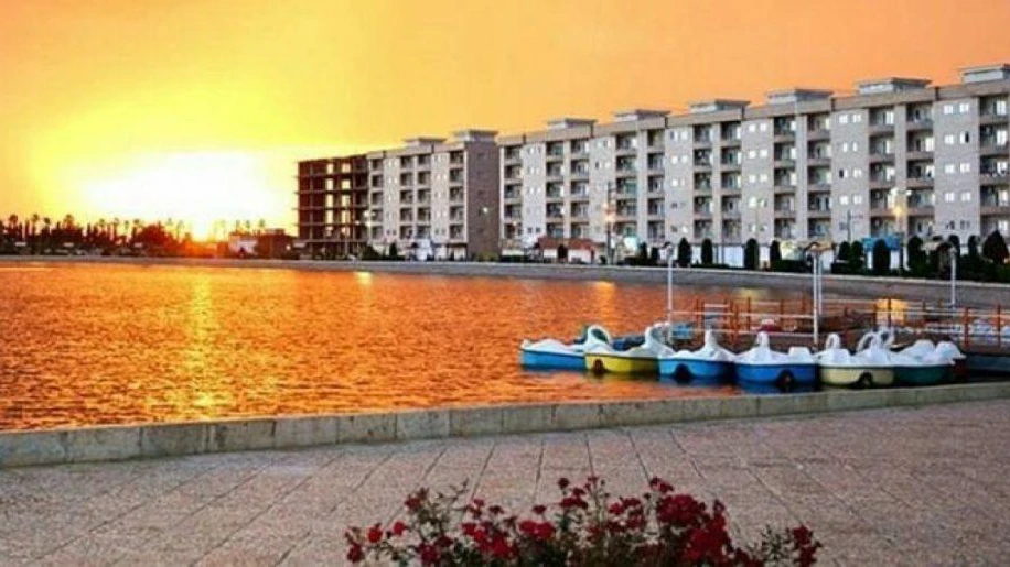 Künstlicher See Gonbad Kavus