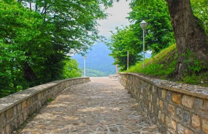 پارک شبنم نوده خاندوز آزادشهر