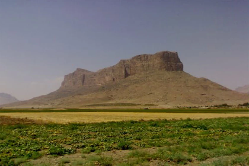 قلعه استخر بنی یکه مرودشت