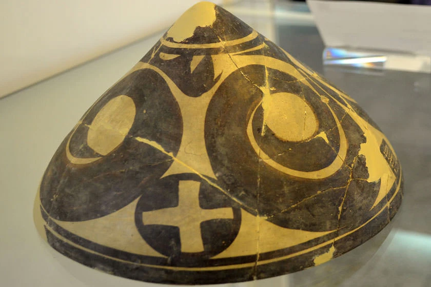 تل باكون مرودشت