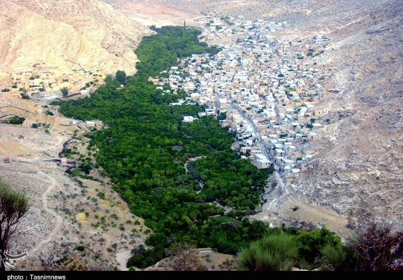 Village de Navayegan Darab